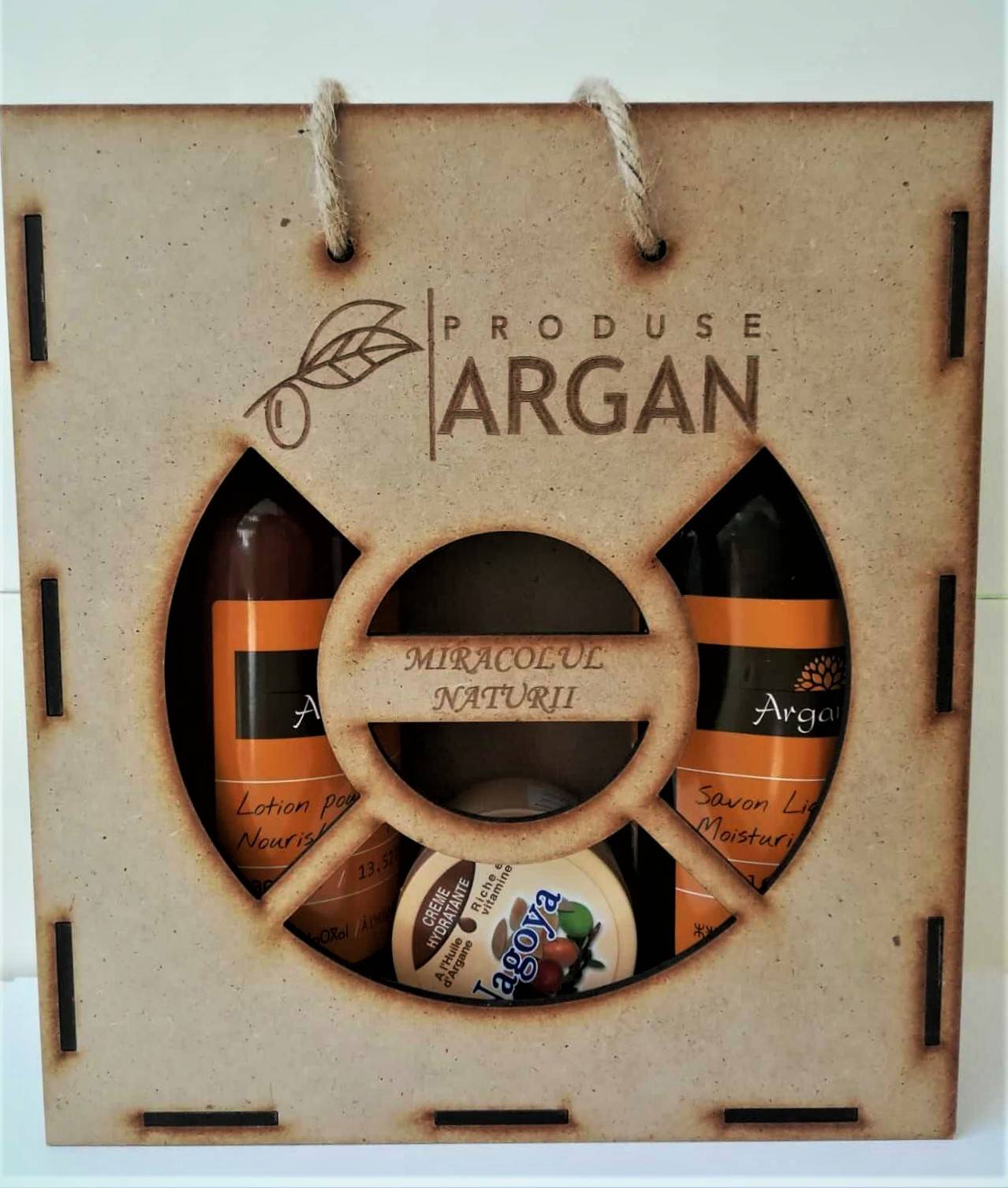 Set Cadou Cutie De Lemn Lotiune De Corp + Crema Hidratanta + Sapun Lichid Cu Argan, Argana