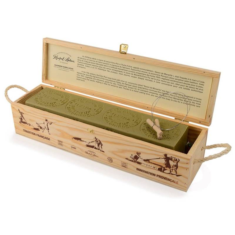 Cutie cadou cu sapun organic de marsilia, 2.5kg - Rampal Latour