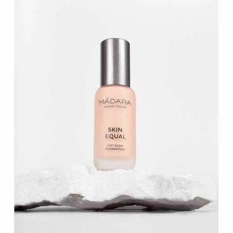 Fond de ten soft glow SPF15, Skin equal 30 rose ivory, 30ml - Madara