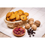 BISCUITI VEGANI CU COACAZE SI TRANDAFIRI, fara zahar – 130g - Hiper Ambrozia